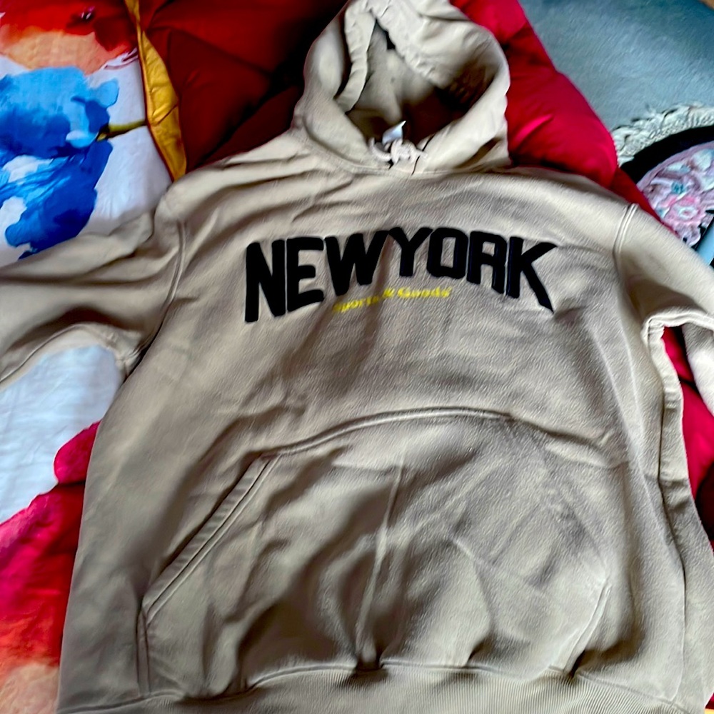 H&M “New York” Hoodie